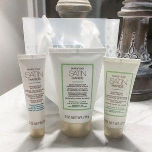 Mary Kay Satin Hands Mini Set White Tea and Citrus